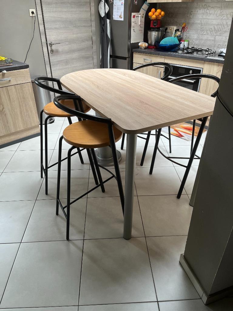 table de cuisine, Maison & Meubles, Enlèvement, Comme neuf, Quatre personnes