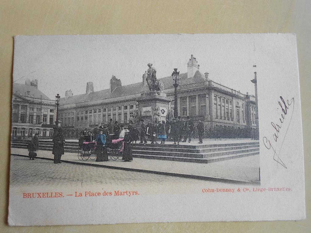 4 ansichtkaarten van het Martelarenplein, Brussel, Ophalen of Verzenden, Voor 1920, Ongelopen, Brussel (Gewest)