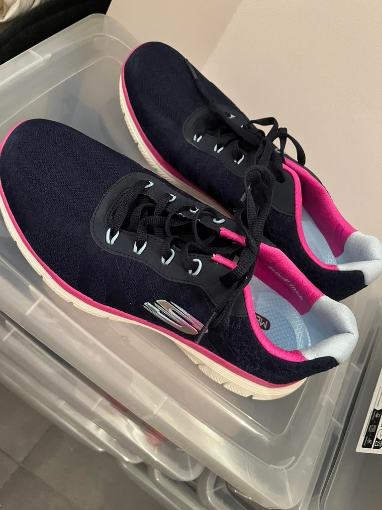 Baskets femme 38 neuves, Enlèvement ou Envoi