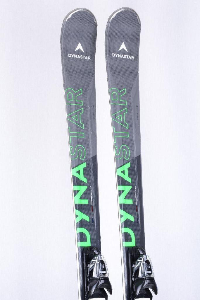 Skis 153 DYNASTAR SPEEDZONE 7 CA, grip walk, Sports & Fitness, Carving, Skis, 140 à 160 cm, Utilisé