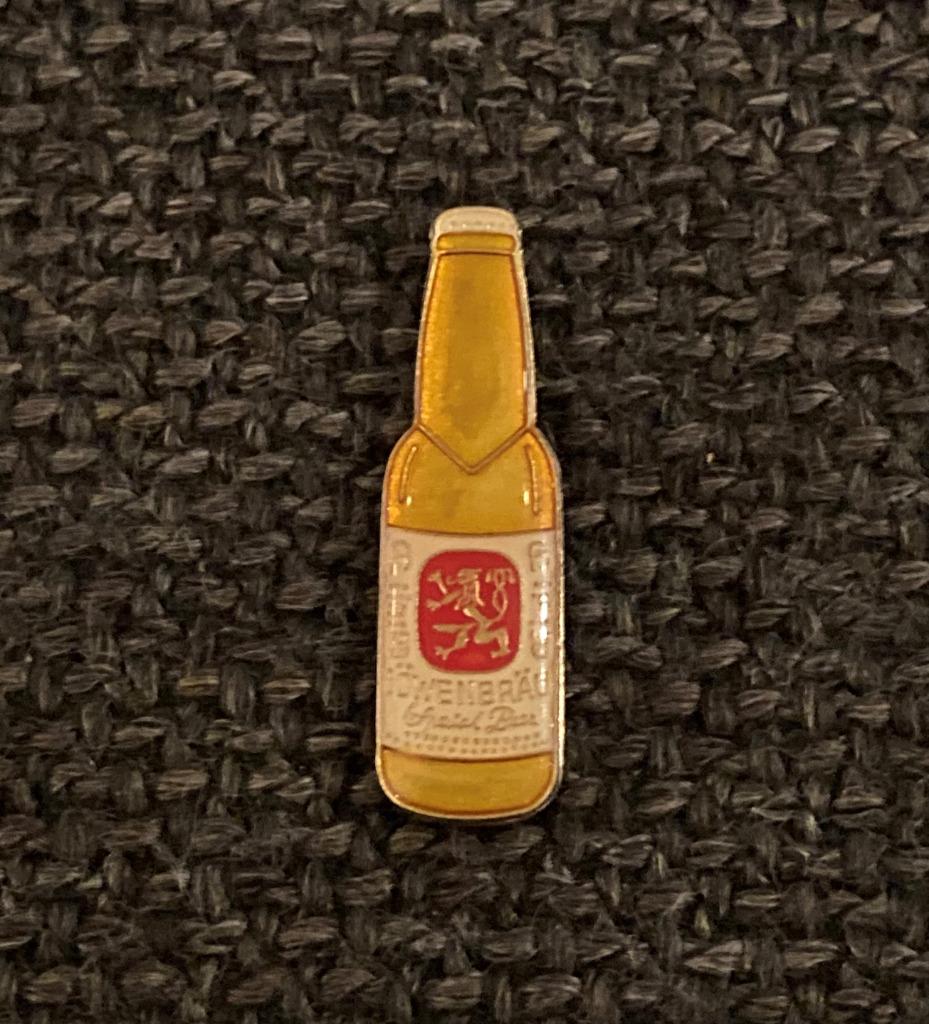 PIN - LÖWENBRÄU - BIER - BIERE - BEER, Envoi, Utilisé, Marque, Insigne ou Pin's