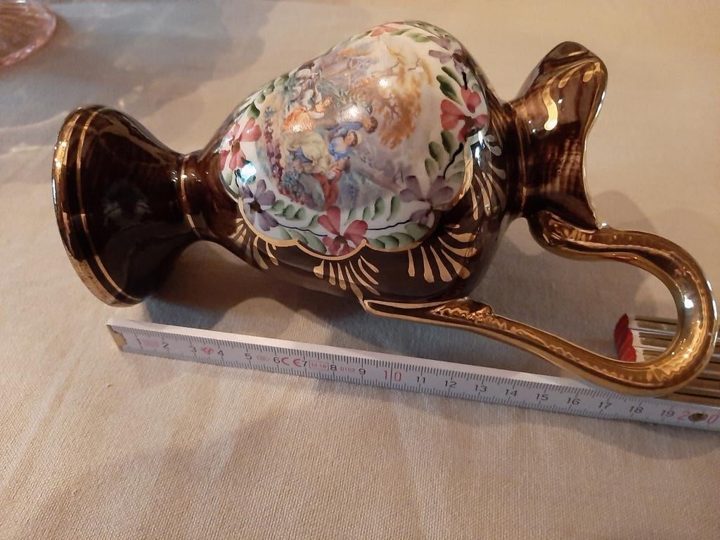 H.Bequet Quaregnon vaasje hand beschilderd, 20cm, Ophalen of Verzenden