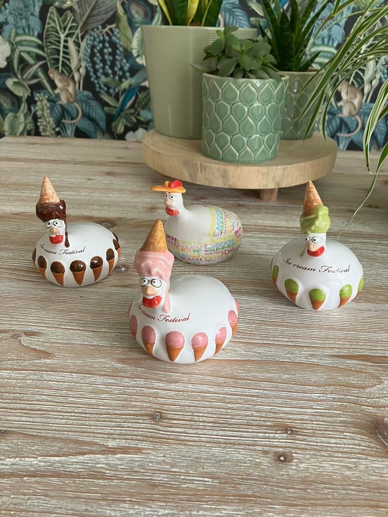 Lot de 4 petites poules J-Line, Collections, Enlèvement ou Envoi