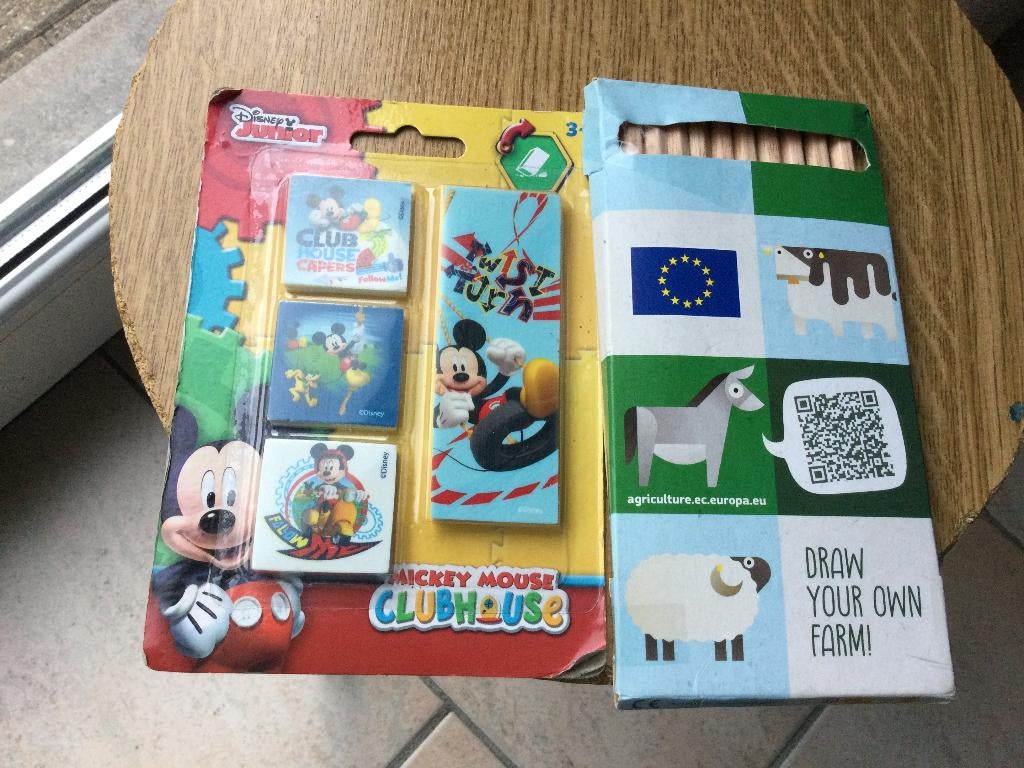 SCHOOLACCESSOIRES (ANDERE TOEPASSINGEN) „MICKEY MOUSSE”..., Ophalen of Verzenden