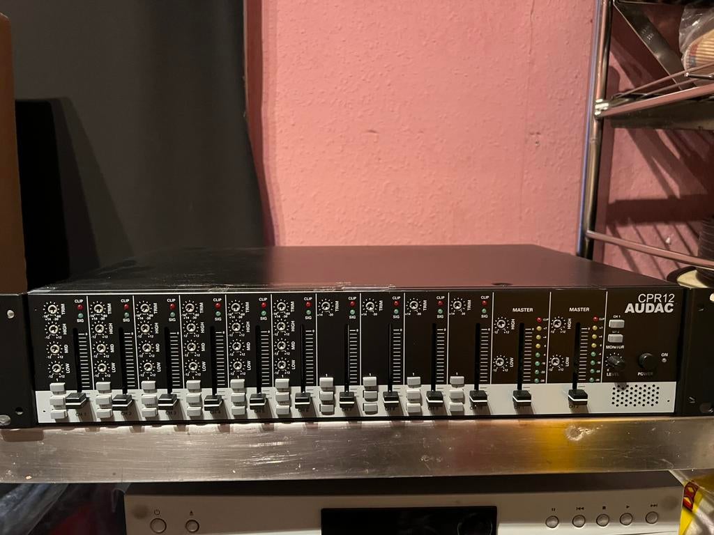 AUDAC CPR12 - 10 kanaals voorversterker, Muziek en Instrumenten, Mengpanelen, Zo goed als nieuw, Ophalen