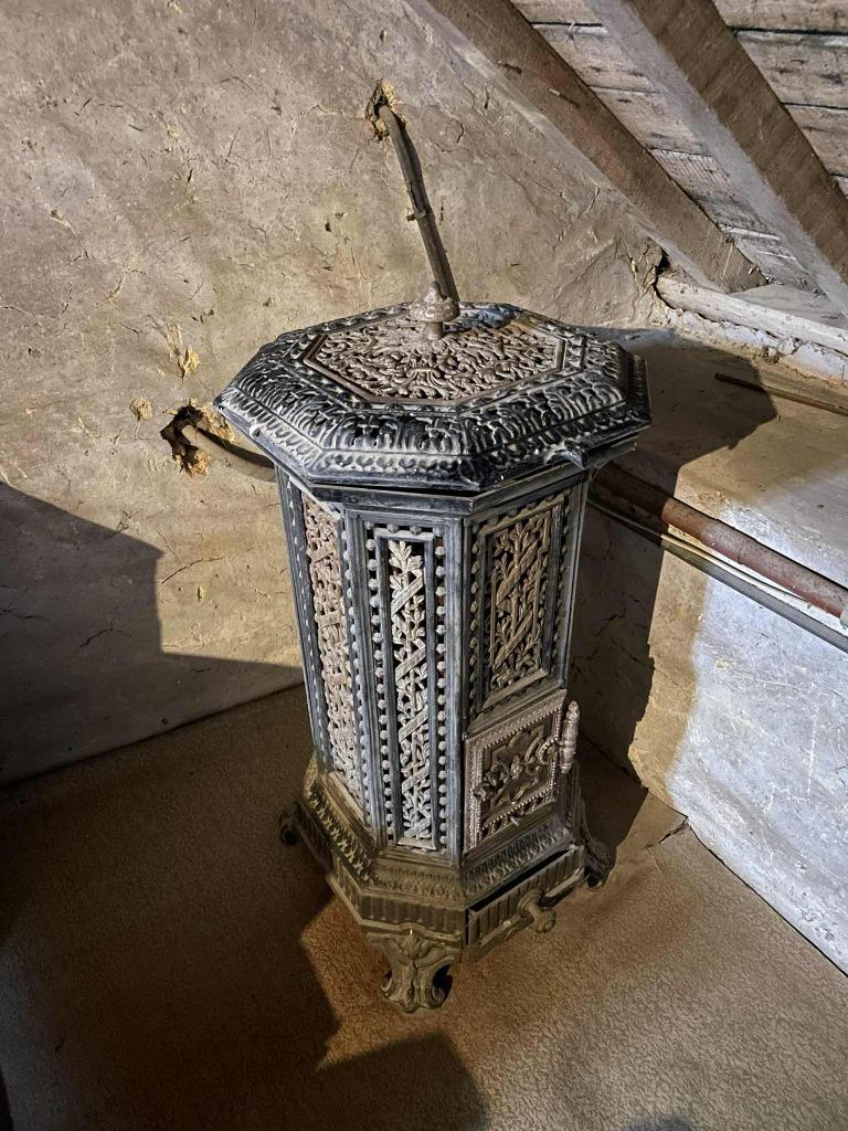 Ancien poêle à bois/charbon en fonte, Enlèvement