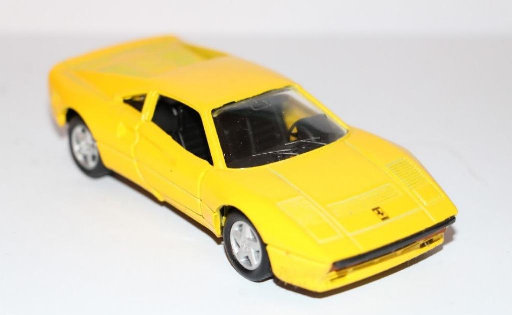 Maisto Ferrari 288 GTO, Ophalen, Zo goed als nieuw, Auto