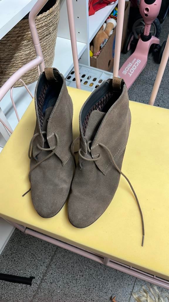 Tommy hilfiger hakken, Vêtements | Hommes, Chaussures, Comme neuf, Enlèvement