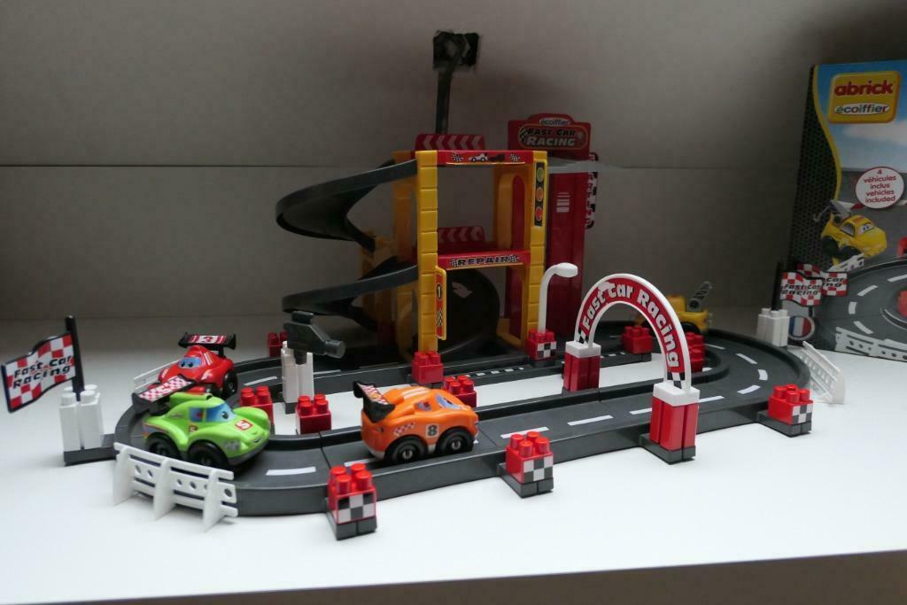 Racebaan Formule 1 Abrick, Kinderen en Baby's, Overige merken, Ophalen of Verzenden, Handmatig, Racebaan