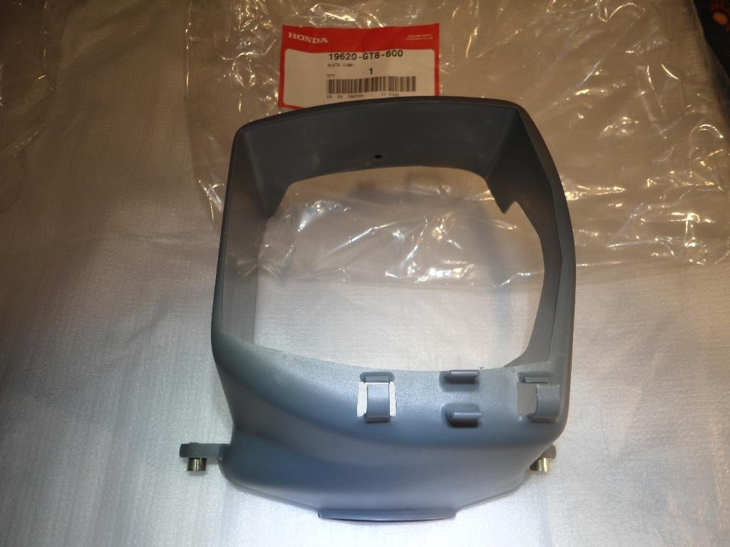 Honda wallaroo : NOS  19620-GT8-600 Aleta comp., Ophalen, Nieuw, Blok, Honda wallaroo