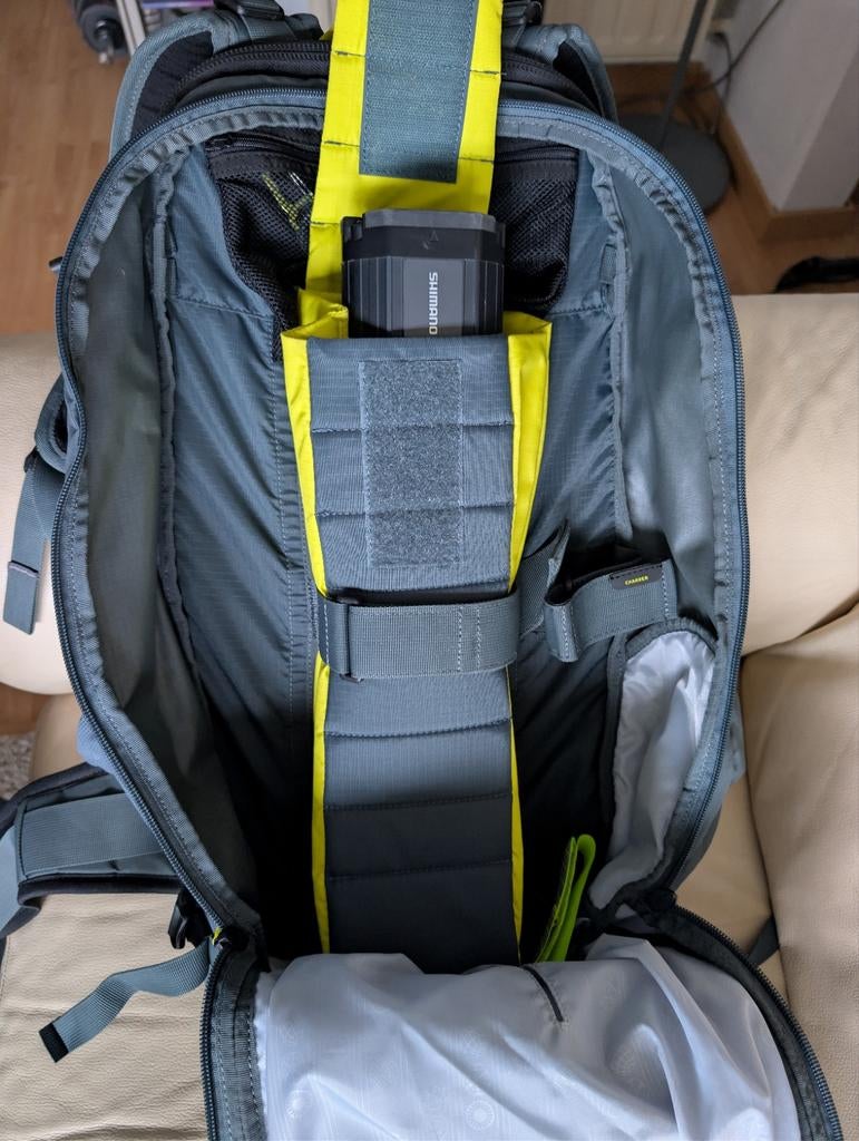 Sac à dos VTT EVOC FR Trail E-Ride (20L) avec Dorsale – État, Helm