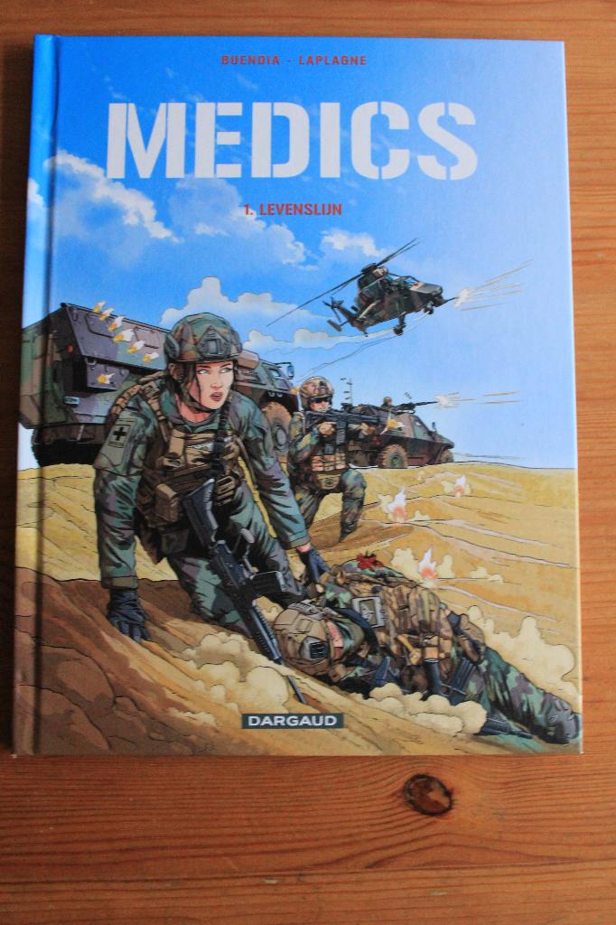 Medics                HC, Eén stripboek, Ophalen of Verzenden, Zo goed als nieuw, Buendia- Laplagne