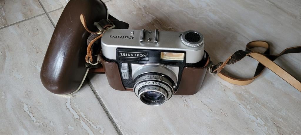 Zeis ikon Colora fototoestel, Ophalen