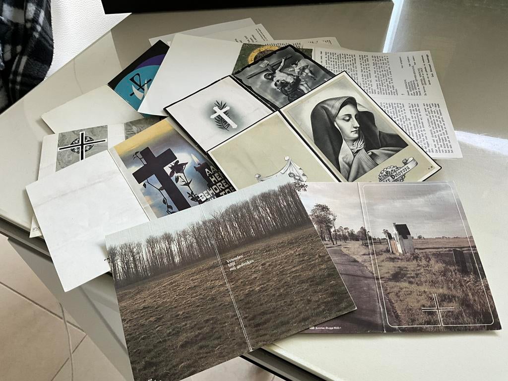Lot van 53 Bidprentjes voor stamboomonderzoek, Ophalen of Verzenden