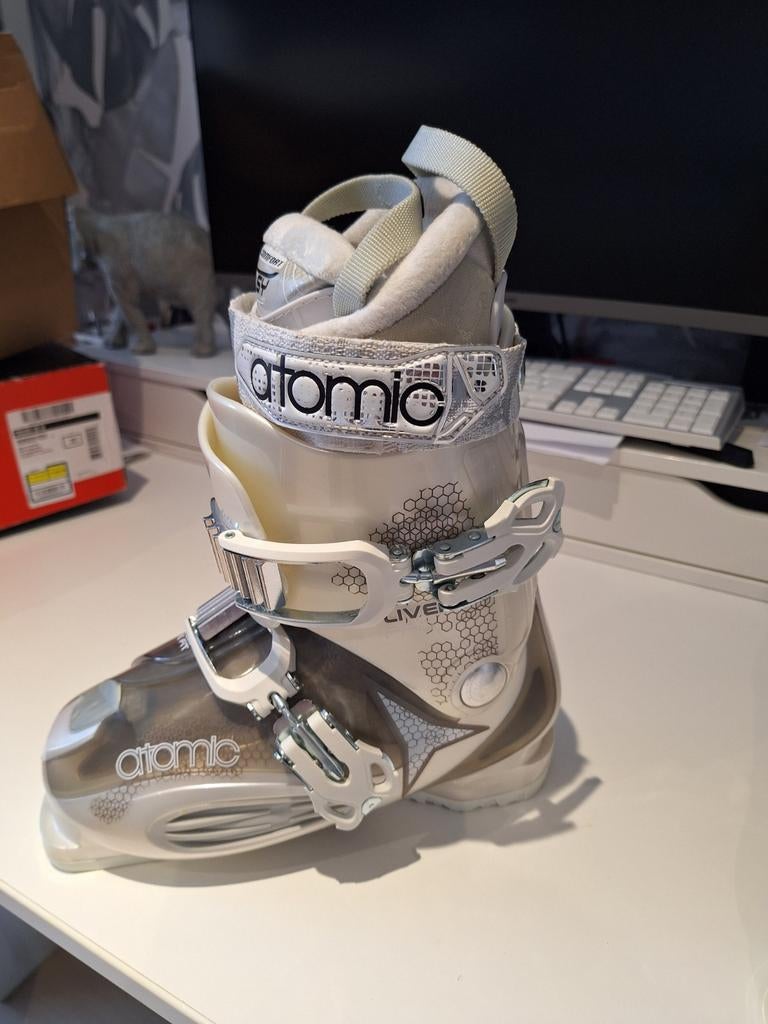 Chaussure de ski femme atomic rn live fit, Enlèvement, Ski, Atomic