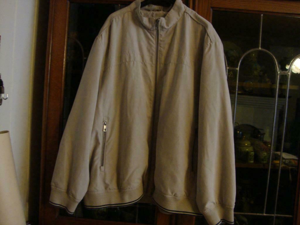 Herenjas /Jacket merk Canada en Boss. Prijs per stuk, Vêtements | Hommes, Vestes | Été, Comme neuf, Taille 52/54 (L), Beige, Enlèvement ou Envoi