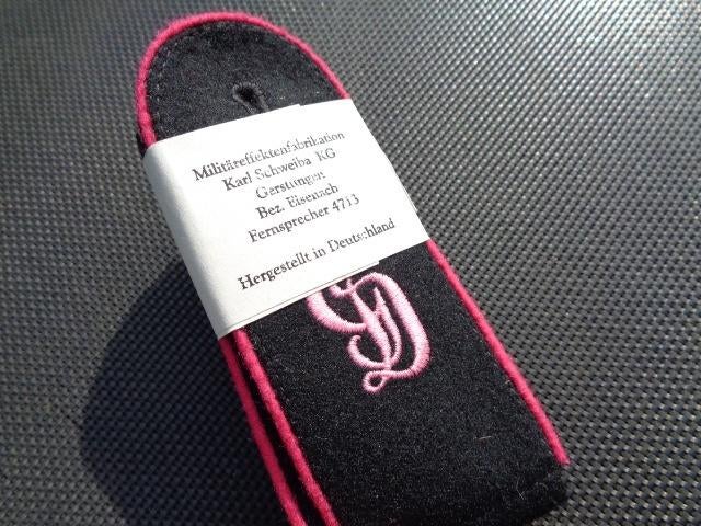WO 2 schouderstukken repro , manschap elite eenheid, Ophalen of Verzenden, Landmacht, Overige typen