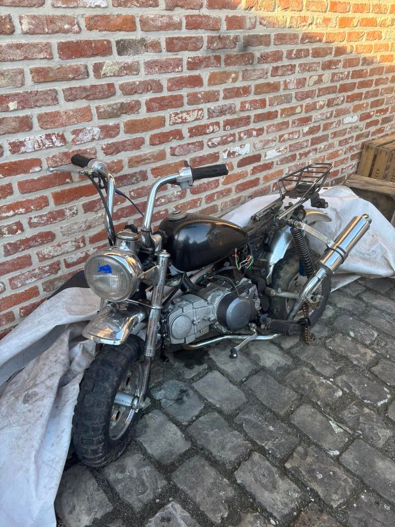 Monkey project 150cc, Fietsen en Brommers, Brommers | Honda, Ophalen of Verzenden