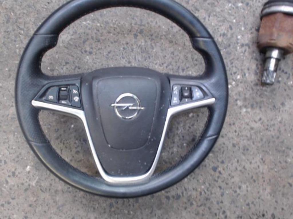 Volant + airbag Opel Astra J GTC 2011 LP/14632, Autos : Pièces & Accessoires, Enlèvement, Utilisé, Opel