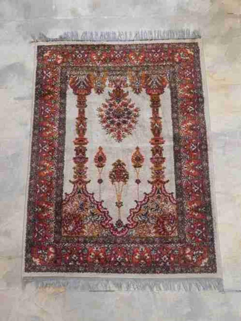 Perzisch tapijt zijdeachtig rood oranje beige groen, Enlèvement ou Envoi