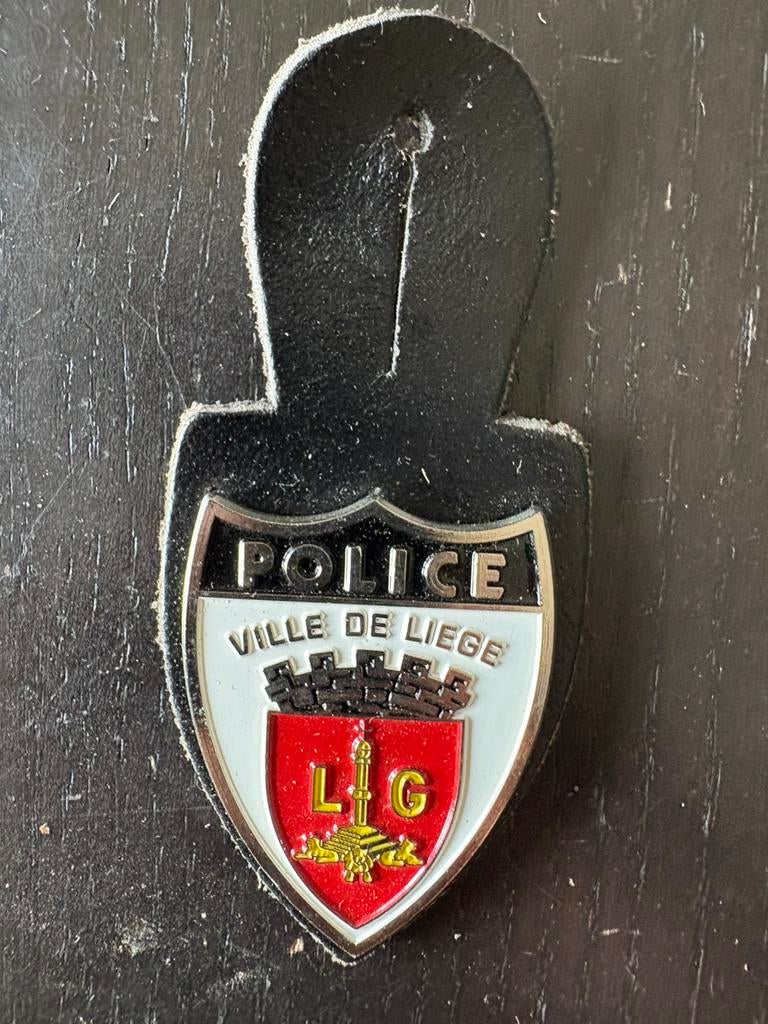 Breloque police de Liège, Enlèvement ou Envoi