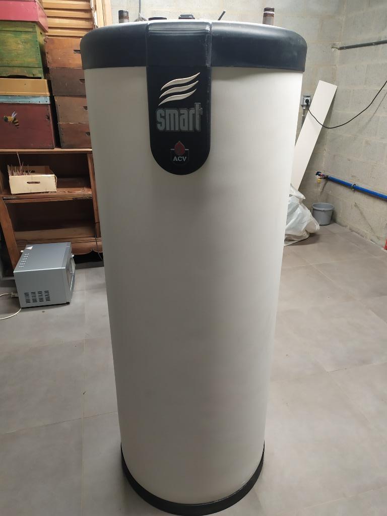 Boiler d'eau chaude en inox, Bricolage & Construction, Chauffe-eau & Boilers, Enlèvement, Comme neuf, Boiler, Moins de 3 ans