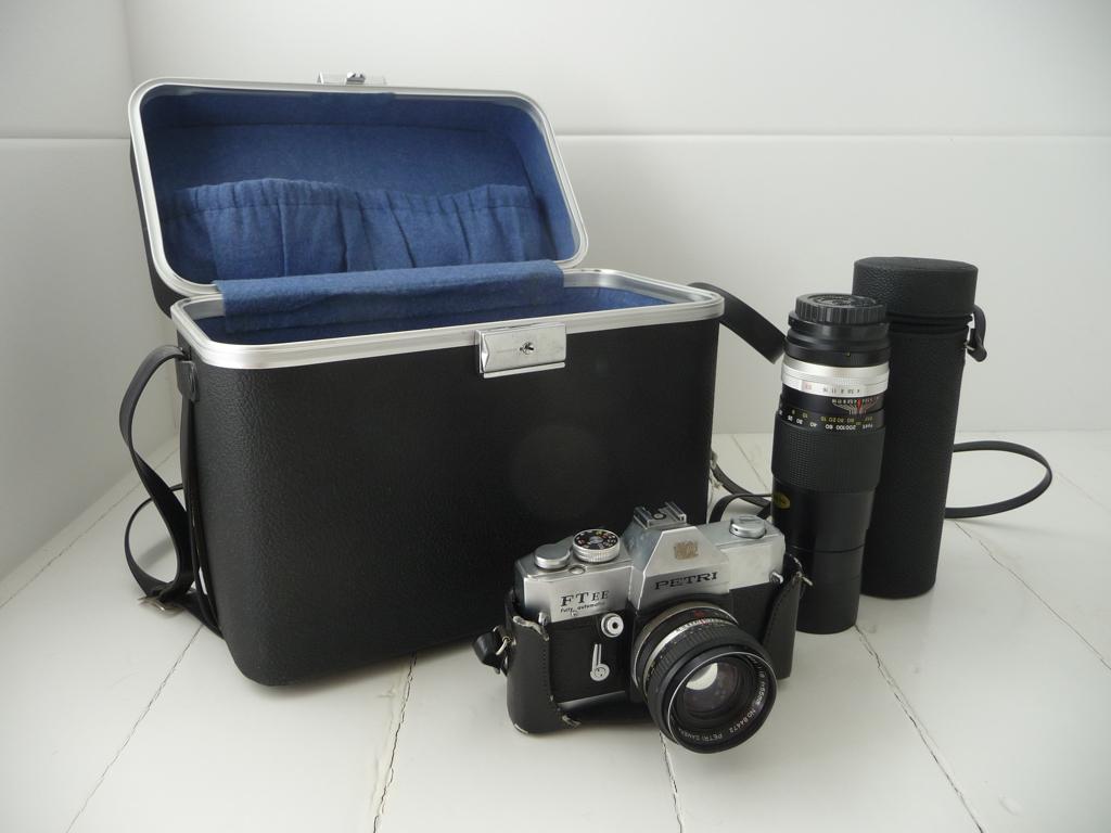 Caméra Petri et accessoires, Enlèvement ou Envoi, Utilisé, Reflex miroir