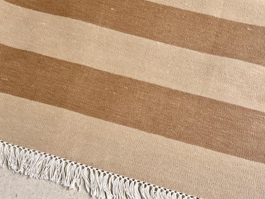 Handgeweven NIEUW tapijt (125 x 180 cm), Neuf, 150 à 200 cm, Enlèvement ou Envoi, Beige