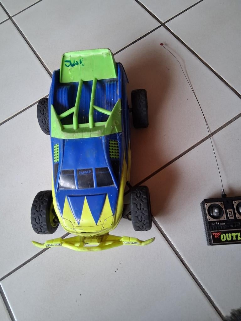 Auto op afstandsbediening Tyco gebruikt, Kinderen en Baby's, Speelgoed |Speelgoedvoertuigen, Ophalen of Verzenden, Afstandsbediening