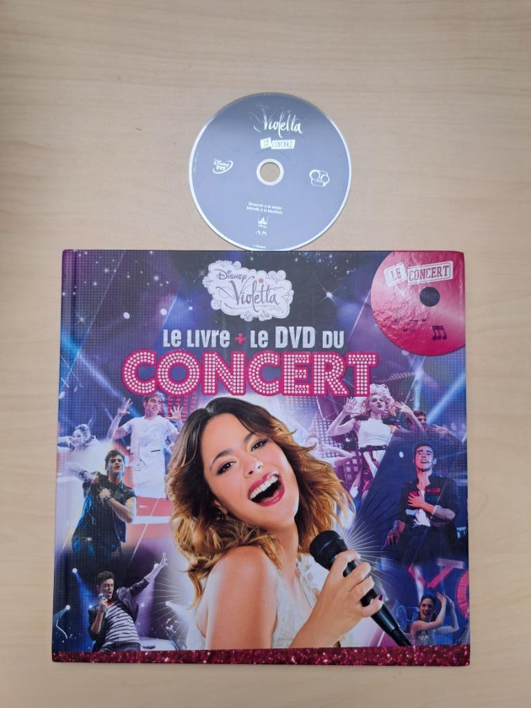Violetta Disneyboek + DVD-concert, Ophalen of Verzenden