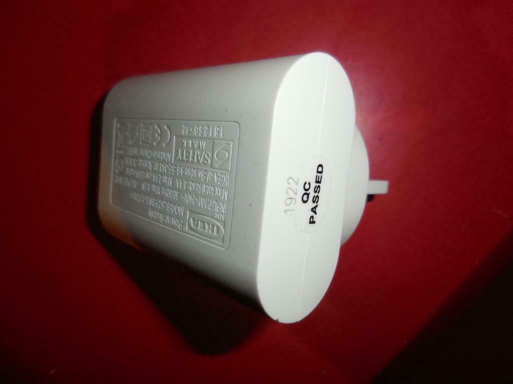 Prise UK avec 3 entrées USB, Enlèvement ou Envoi, Prise de courant