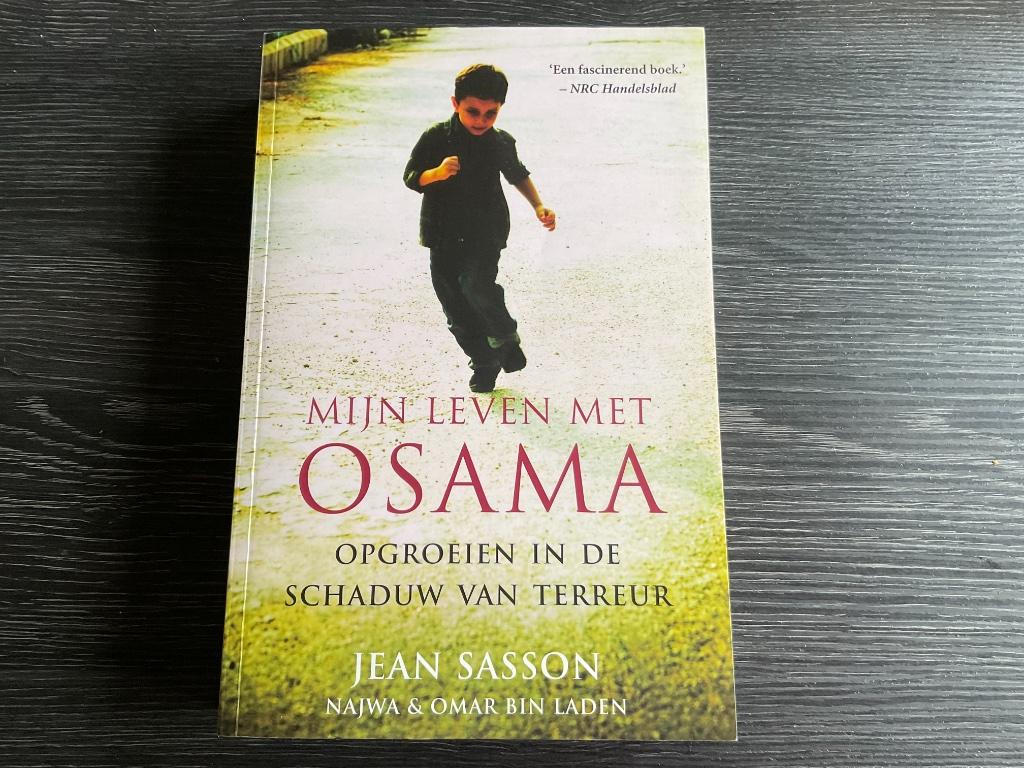Boek Mijn leven met Osama Bin Laden True Crime, Ophalen of Verzenden, Zo goed als nieuw