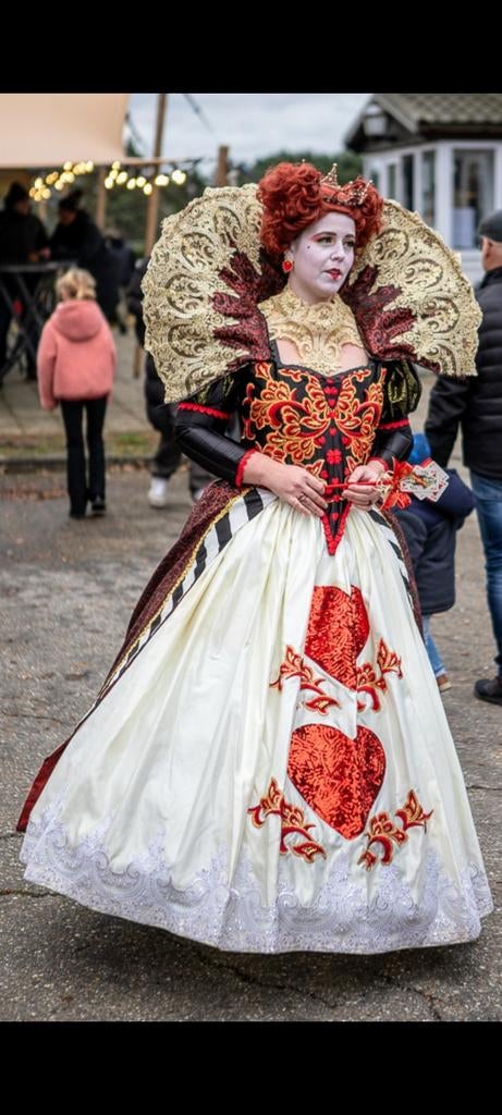 Cosplay kostuum Hartenkoningin Alice in Wonderland, Kleding | Dames, Ophalen, Zo goed als nieuw, Accessoires