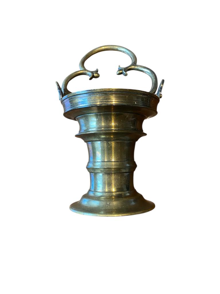 16e eeuwse vergulde bronzen wijwateremmer., Ophalen of Verzenden, Brons