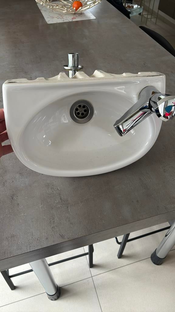 Lave main, Doe-het-zelf en Bouw, Sanitair, Gebruikt, Wastafel, Ophalen