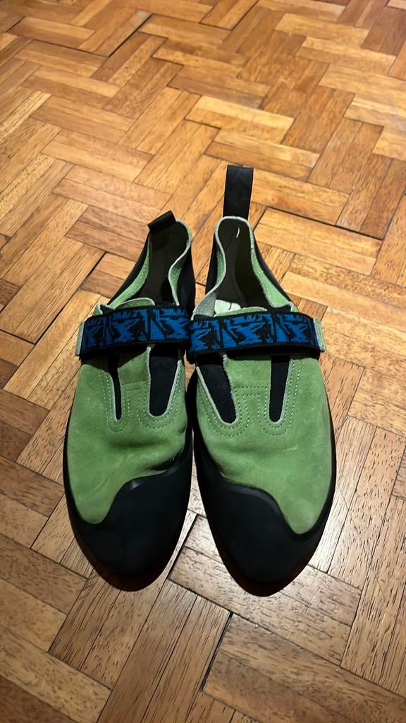 Simond klimschoenen 43, Ophalen, Zo goed als nieuw