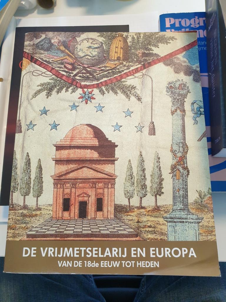 Vrijmetselarij en Europa van de 18de eeuw tot heden, Enlèvement ou Envoi, Utilisé