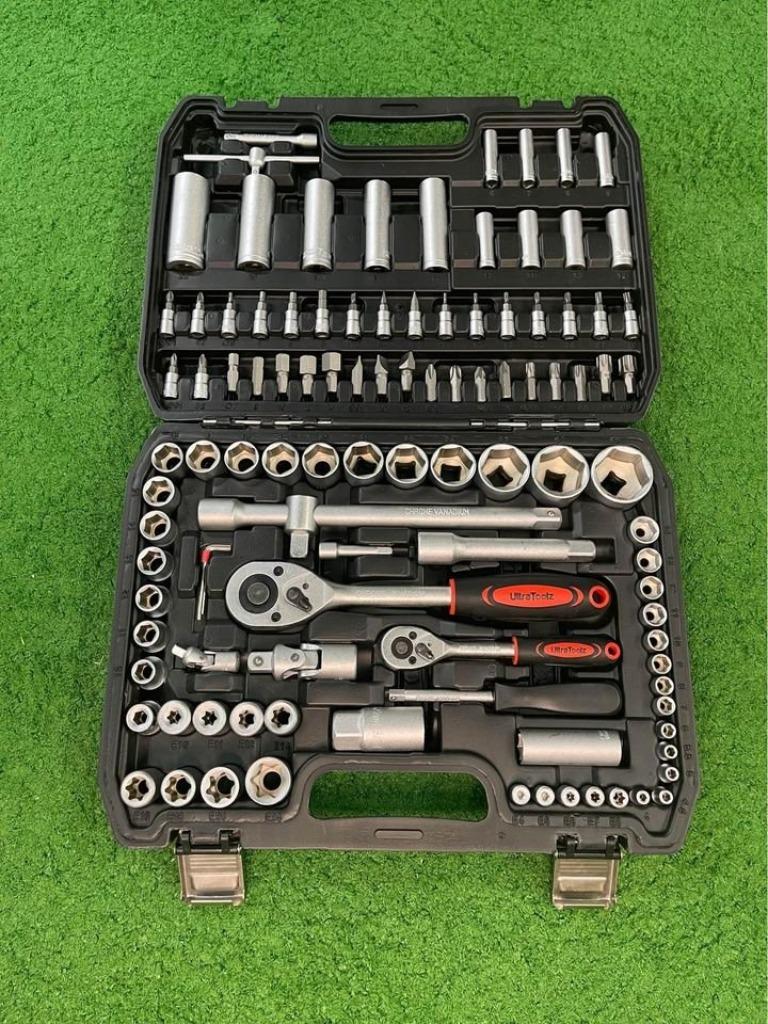 Jeu de clés à douille 108 pièces Neuf dans la boîte, Autos : Divers, Outils de voiture, Enlèvement ou Envoi, Neuf