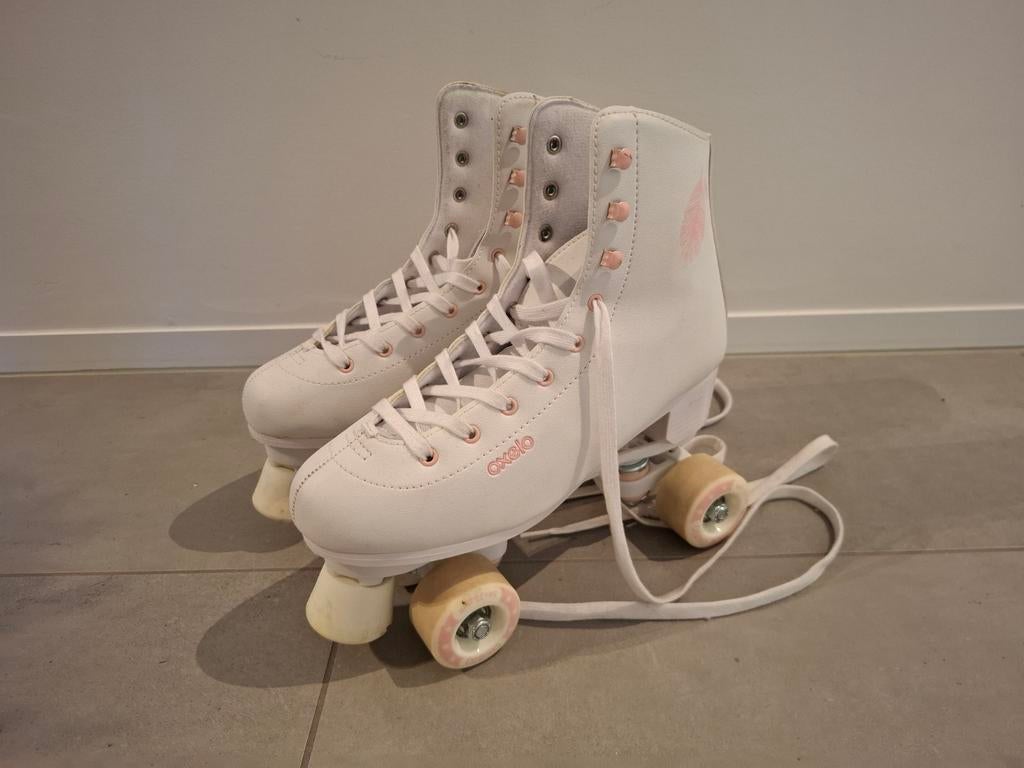 Mooie meisjes rolschaatsen als nieuw, Overige typen, Zo goed als nieuw, Dames, Ophalen