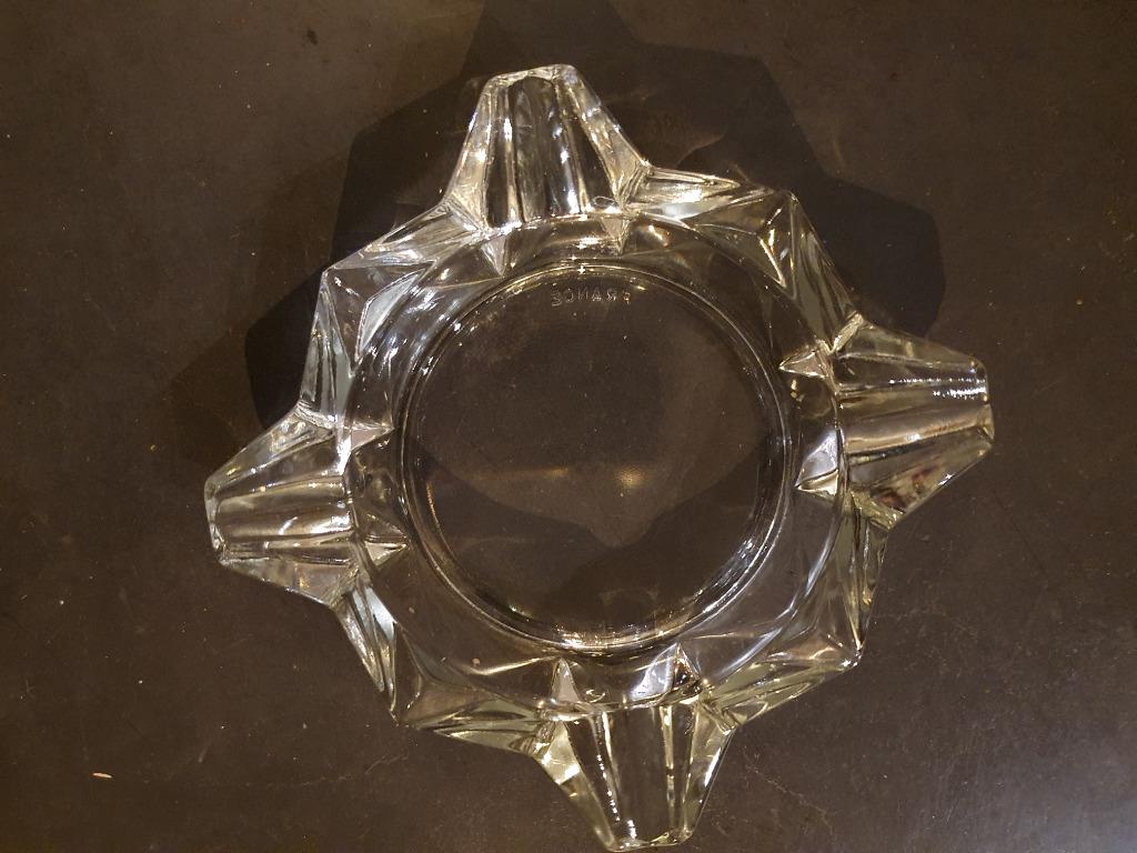 Cendrier verre ou cristal, Enlèvement ou Envoi