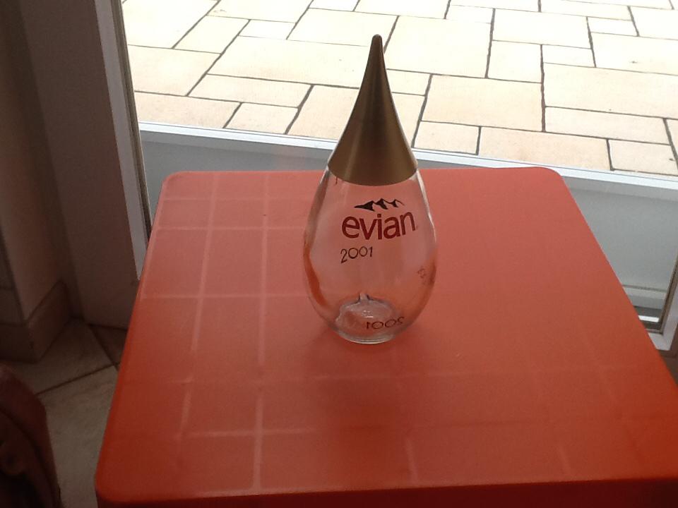 Evian sierkan voor water, Ophalen, Nieuw