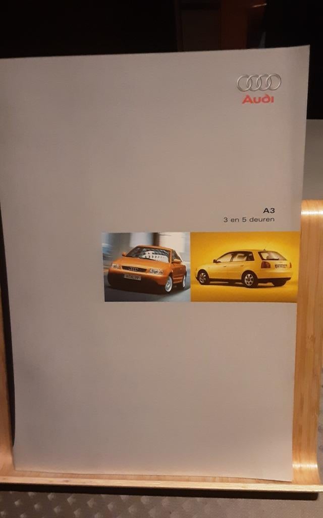Brochure Audi A3 3 et 5 portes, Livres, Enlèvement ou Envoi, Comme neuf, Audi