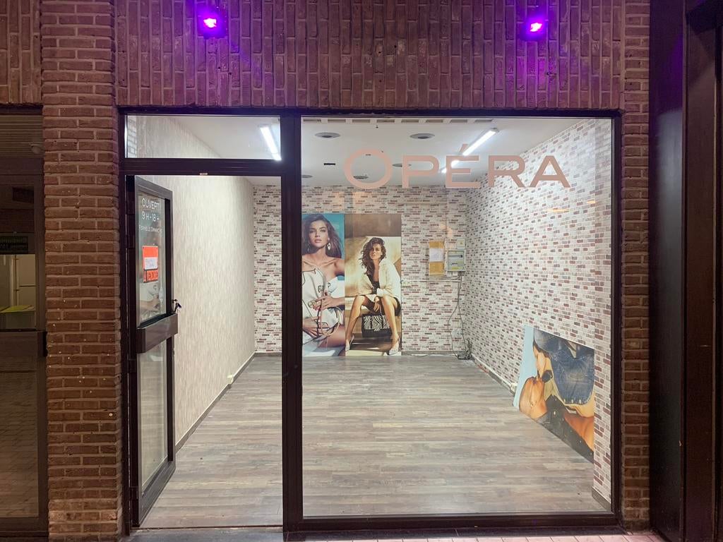 Local commercial a vendre en viager, Immo, 21 m², Overige soorten, Verkoop zonder makelaar, Luik (stad)