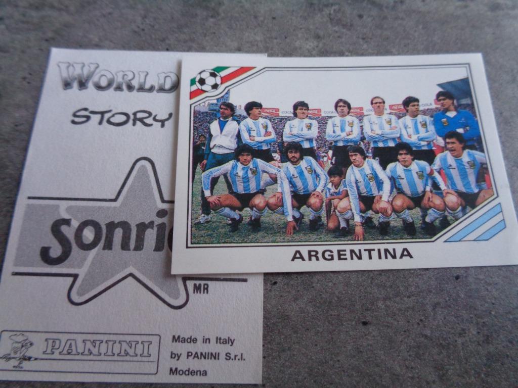 PANINI VOETBAL WORLD CUP STORY  STICKER ARGENTINA  1X ***, Ophalen of Verzenden, Sticker