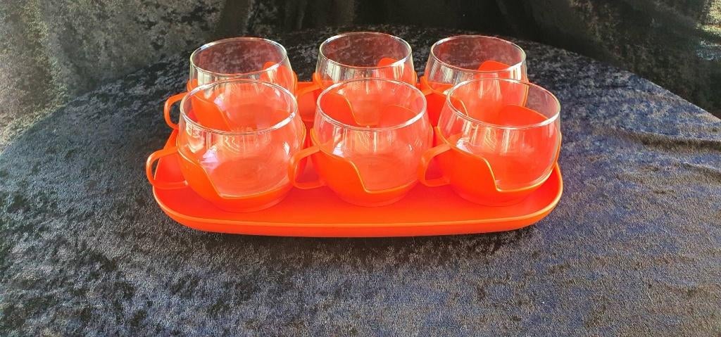 prachtig vintage theeglazenset met schotel, Ophalen