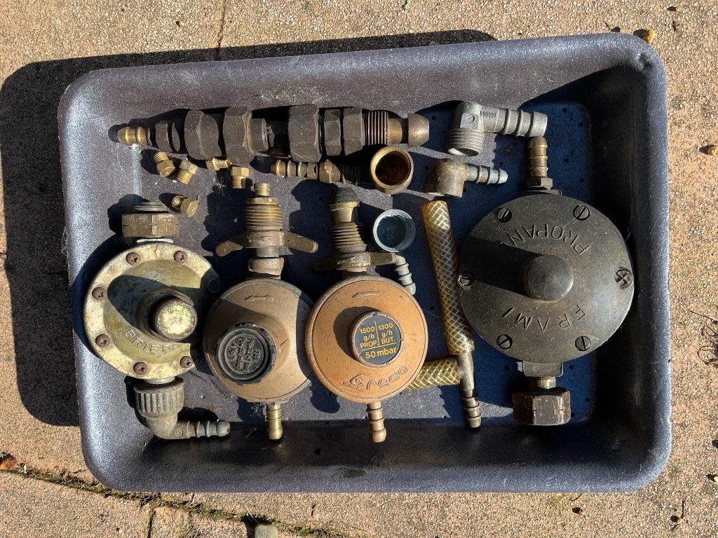 gas divers materieel, Ophalen, Gebruikt