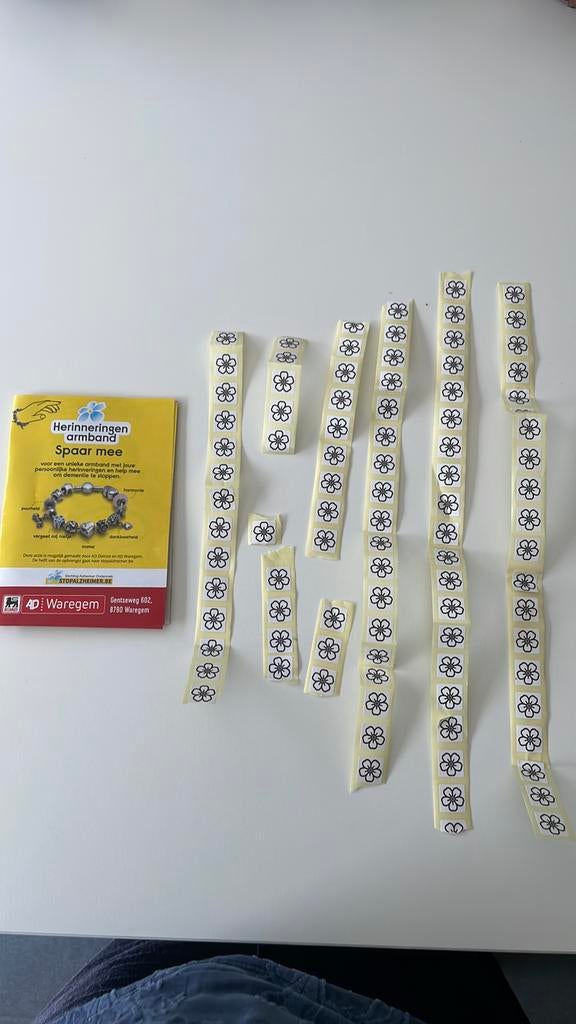 94 zegels armband Delhaize, Enlèvement ou Envoi