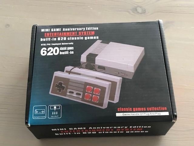 Gameconsole 620 spelletjes, Games en Spelcomputers, Overige genres, Ophalen of Verzenden, Vanaf 3 jaar, 2 spelers