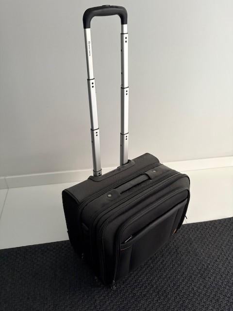 Trolley Exacompta, Diversen, Ophalen