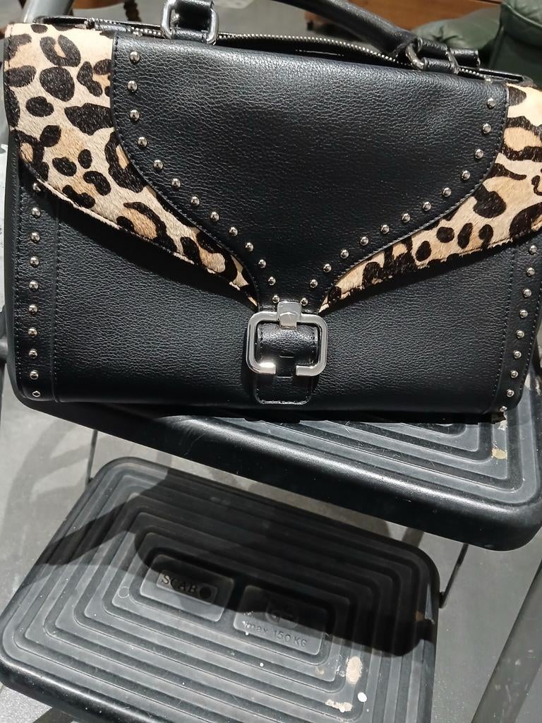 sac gaudi très peu servi, Handtassen en Accessoires, Tassen | Damestassen, Ophalen, Zo goed als nieuw